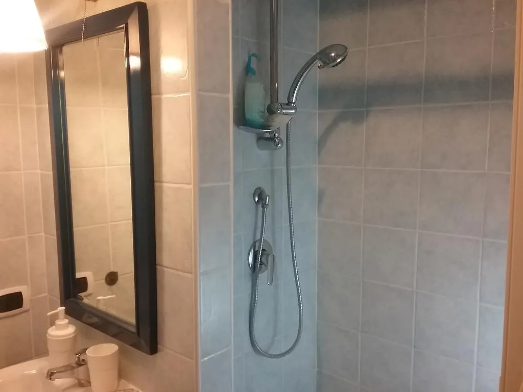 Al Primo Piano Apartment Naples